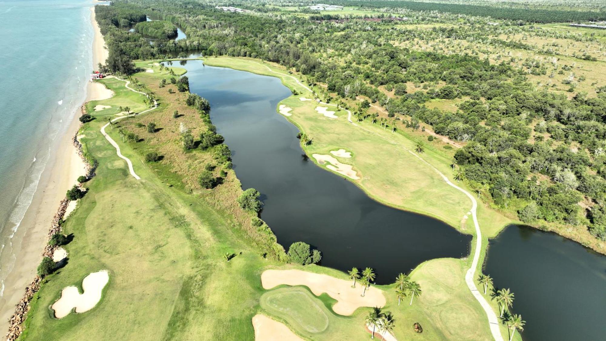 Artitaya Borneo Golf & Resort Papar Exterior photo