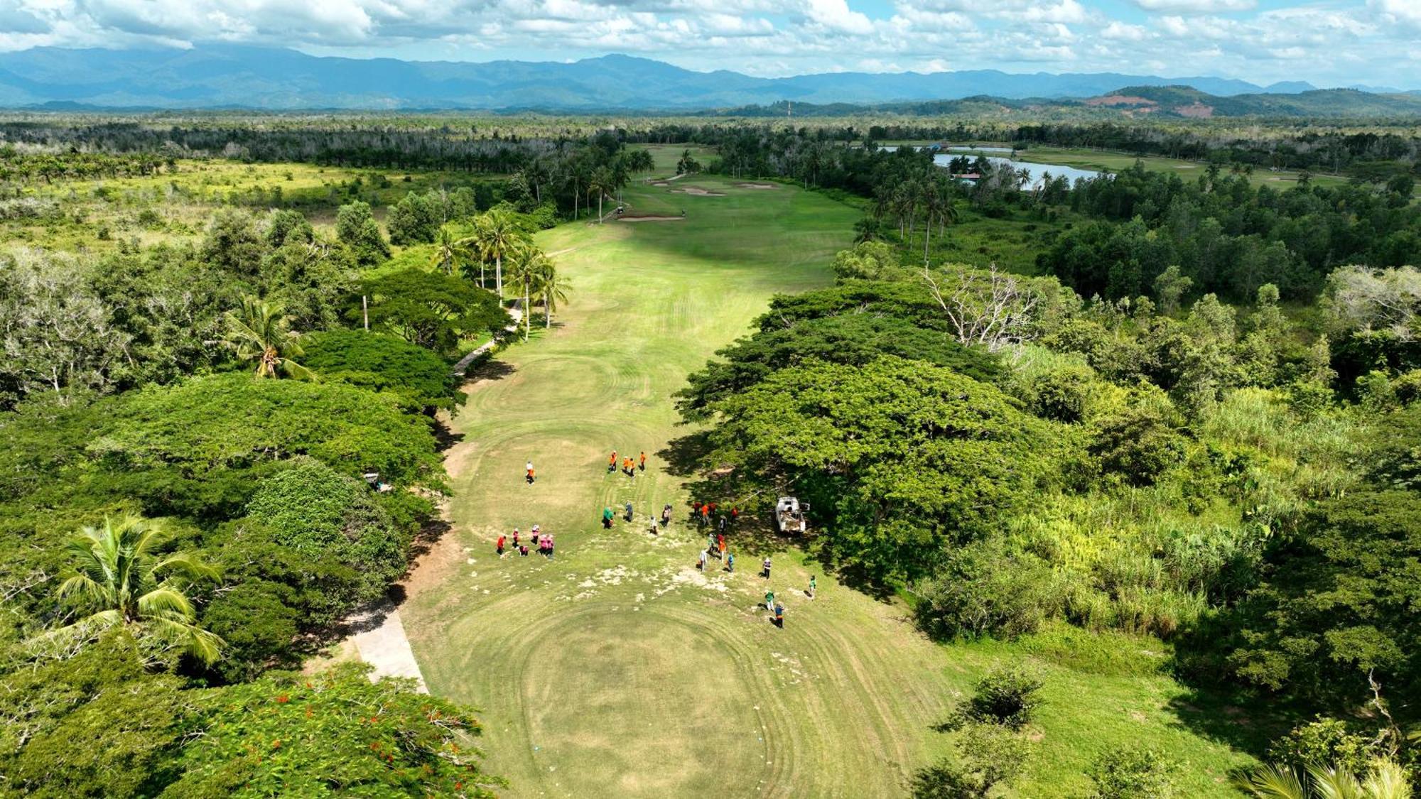 Artitaya Borneo Golf & Resort Papar Exterior photo